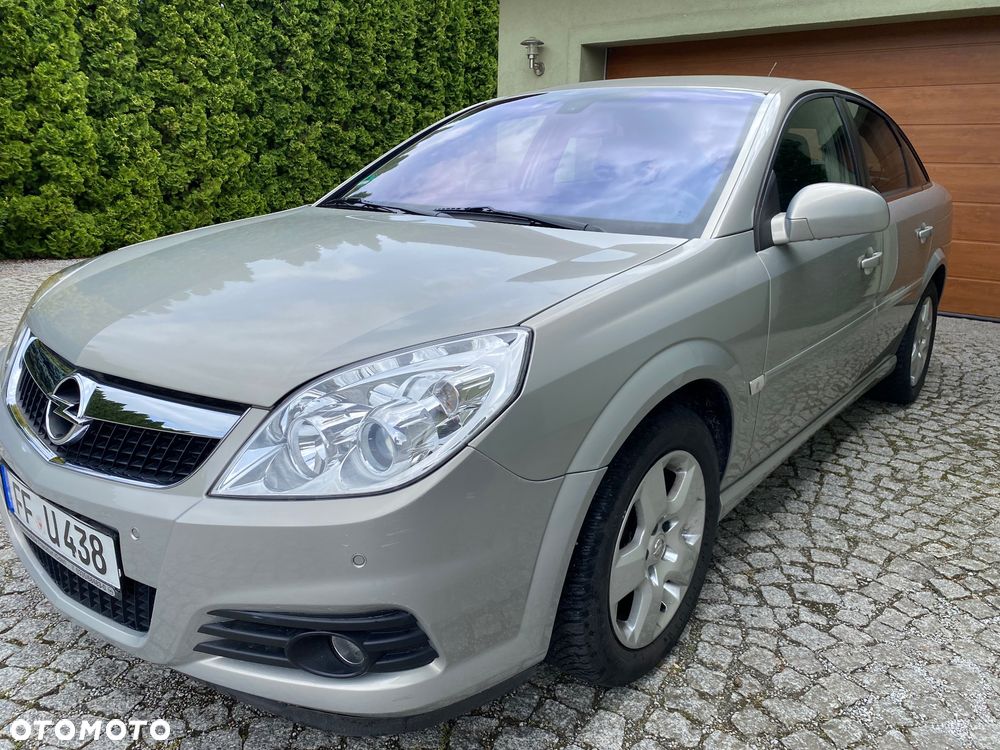 Opel Vectra 2.2 Elegance - 1