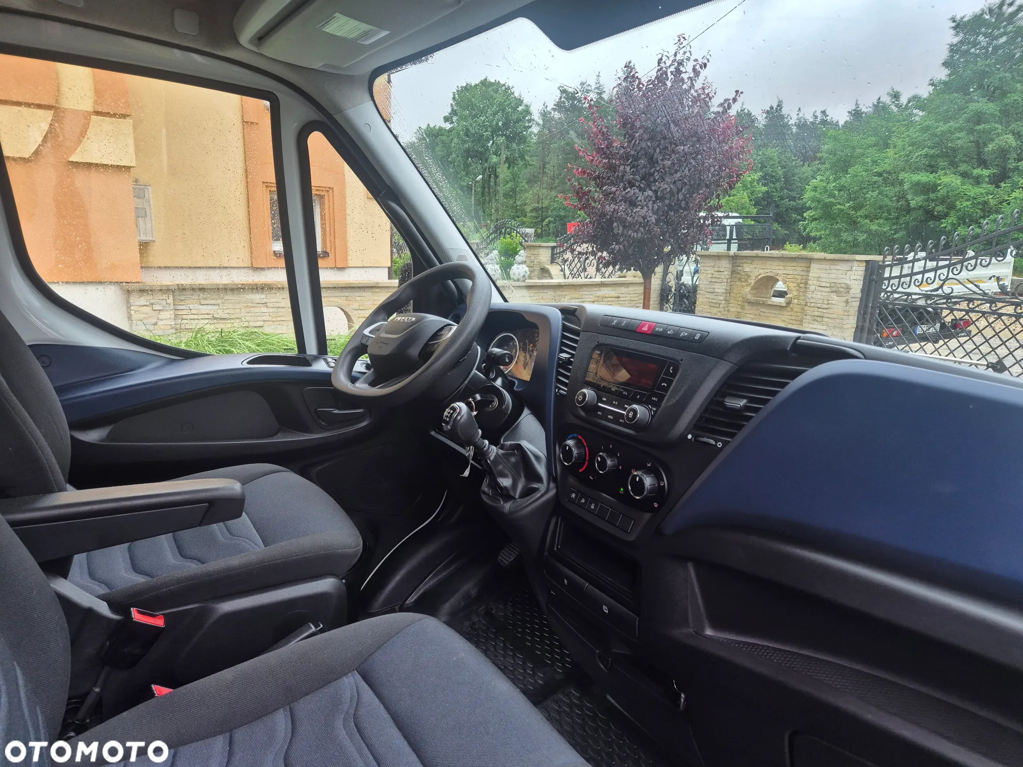 Iveco DAILY 35S14 L3H2 JAK NOWY SPROWADZAONY LIFT - 24