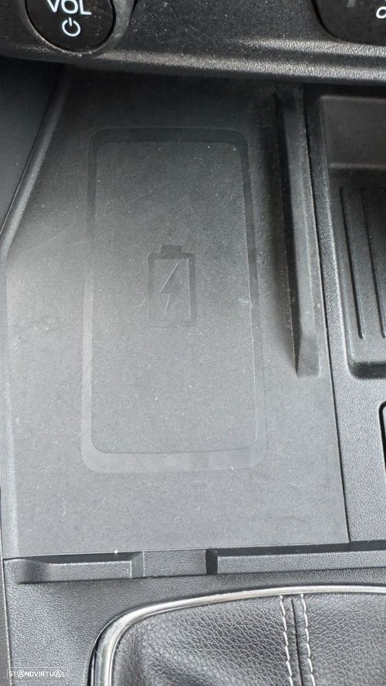 Ford Puma 1.0 EcoBoost MHEV Titanium - 26