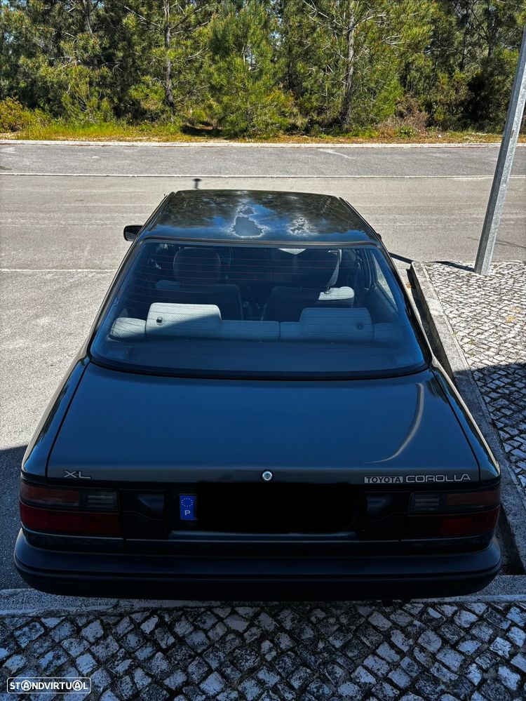 Toyota Corolla Sedan 1.3 XL 12V - 23