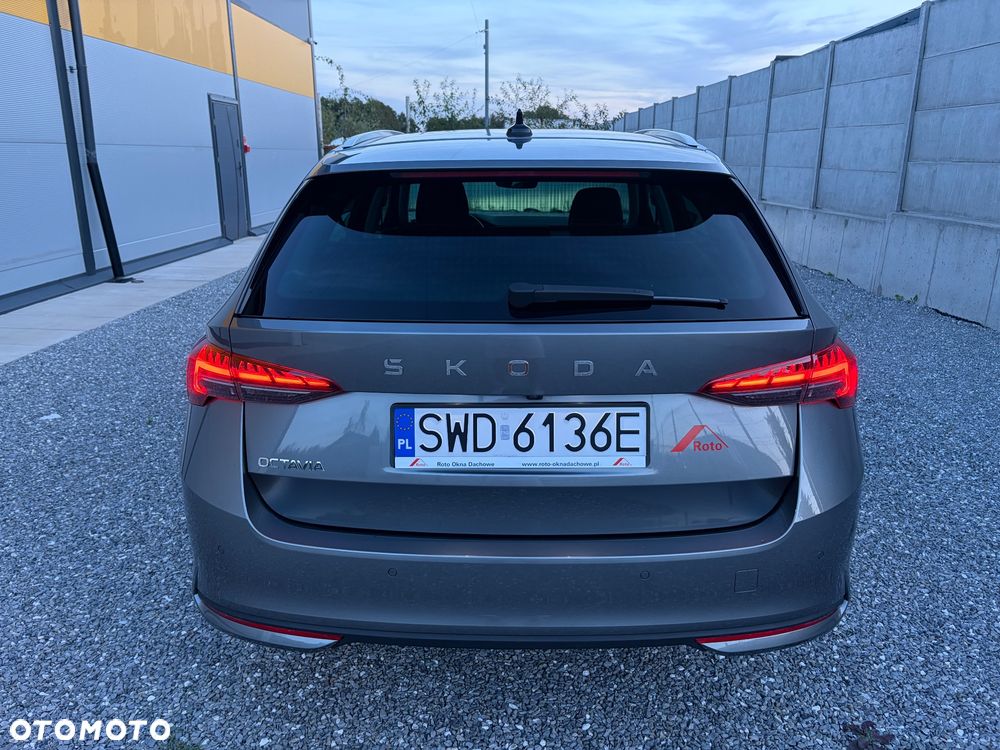 Skoda Octavia 2.0 TDI Selection DSG - 7