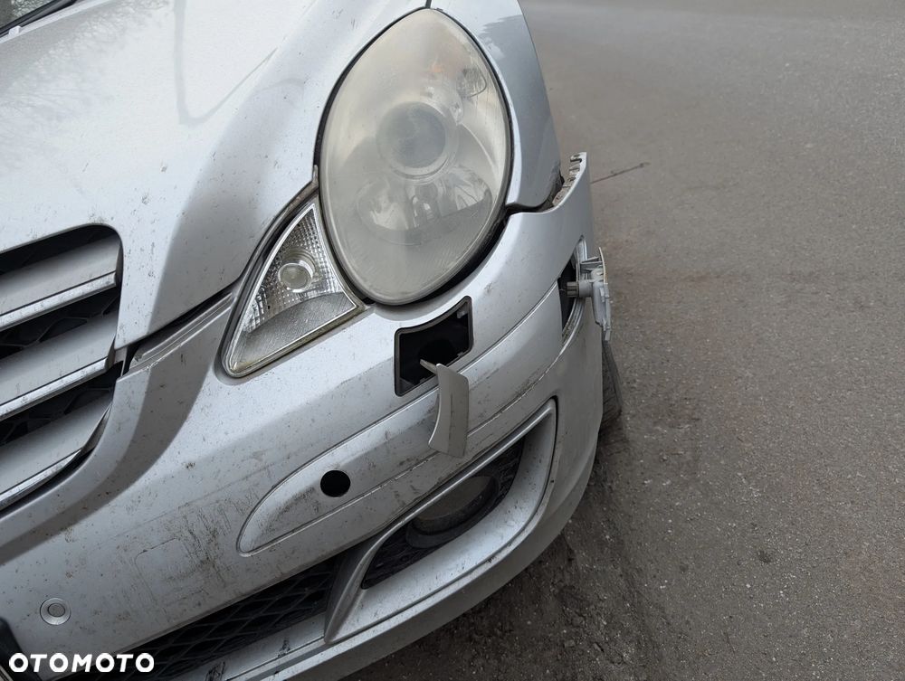 Mercedes-Benz Klasa R 500 L 4-Matic - 19