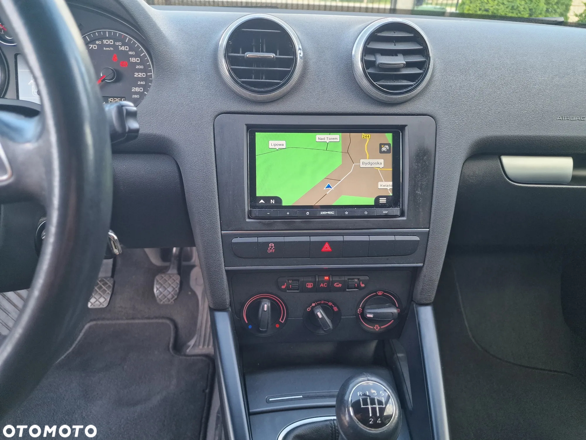Audi A3 1.6 Attraction - 20