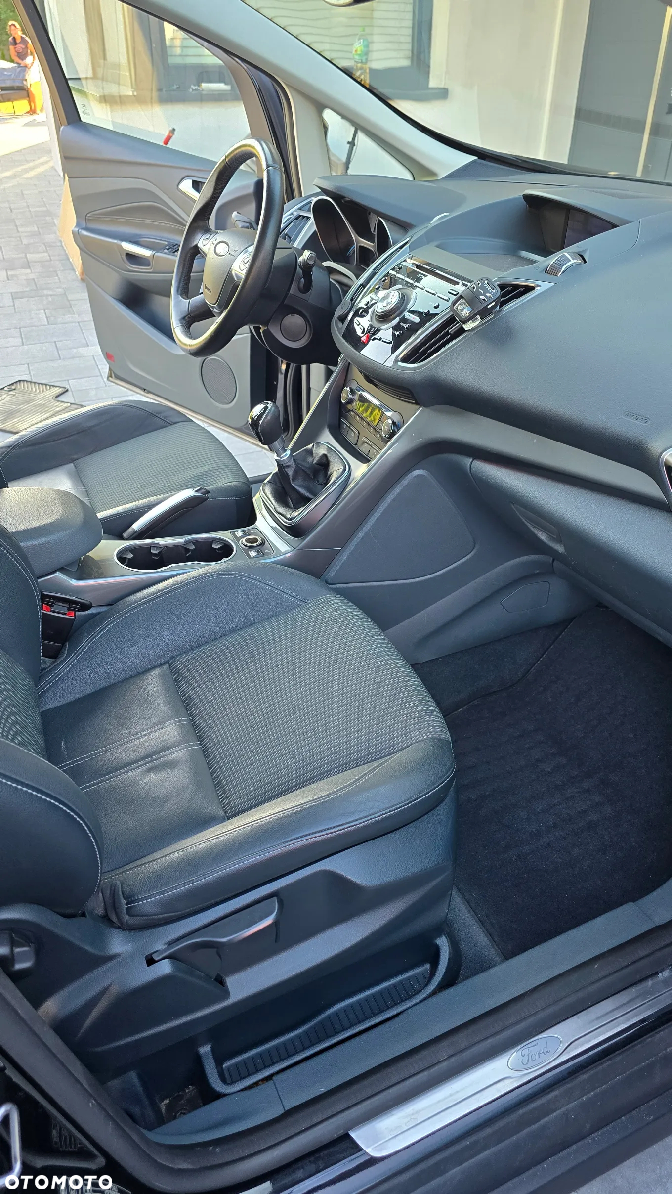 Ford C-MAX 2.0 TDCi Titanium - 31