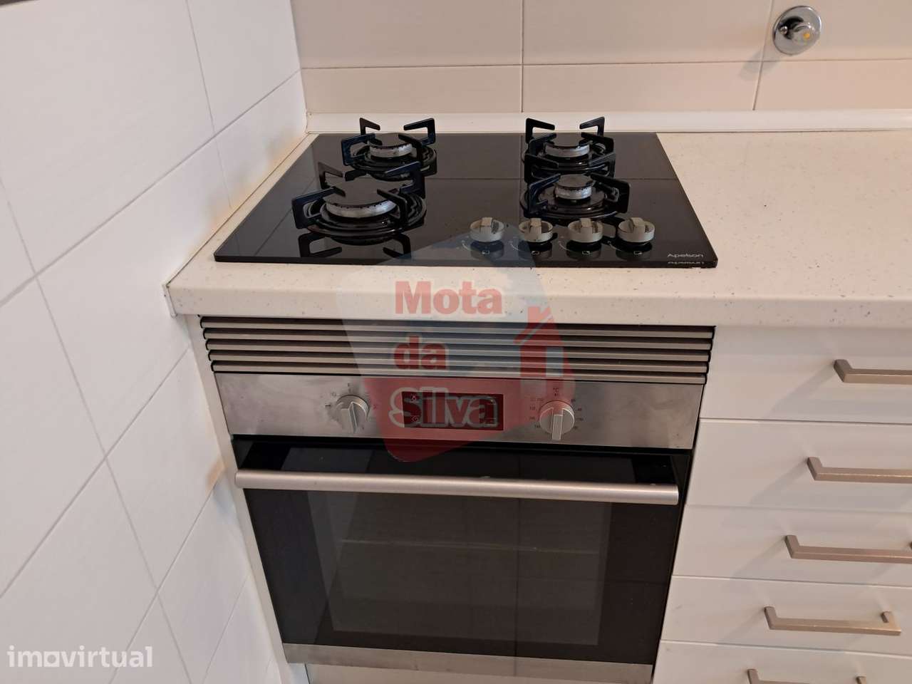 Excelente apartamento T2 para arrendamento em Cacilhas, Almada - Grande imagem: 4/19