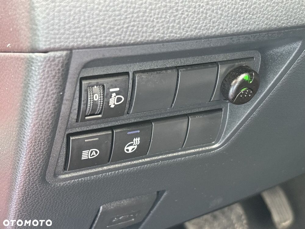 Toyota Yaris Hybrid 1.5 Style - 15