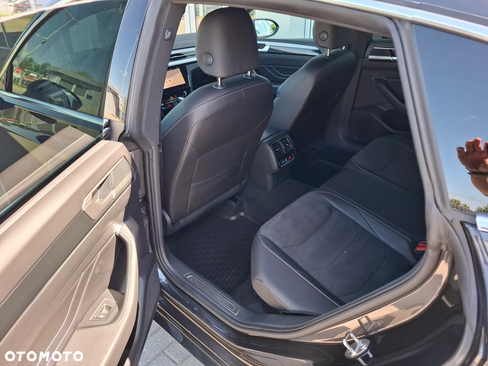 Volkswagen Arteon 2.0 TSI R-Line DSG - 15