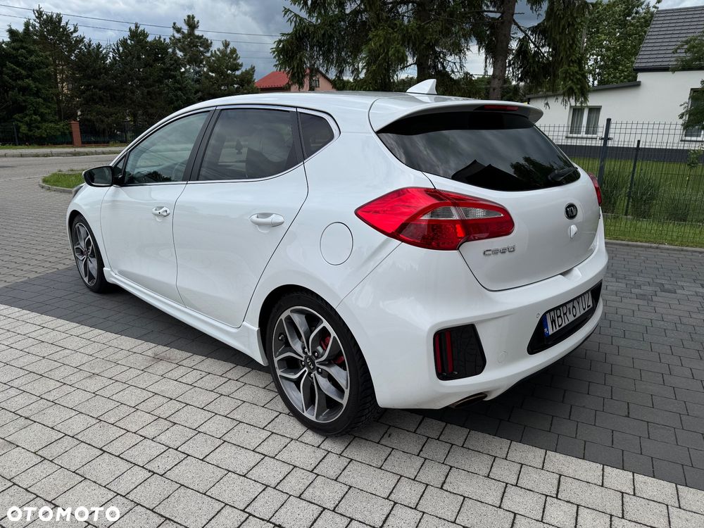 Kia Ceed 1.6 T-GDI GT-Challenge - 10