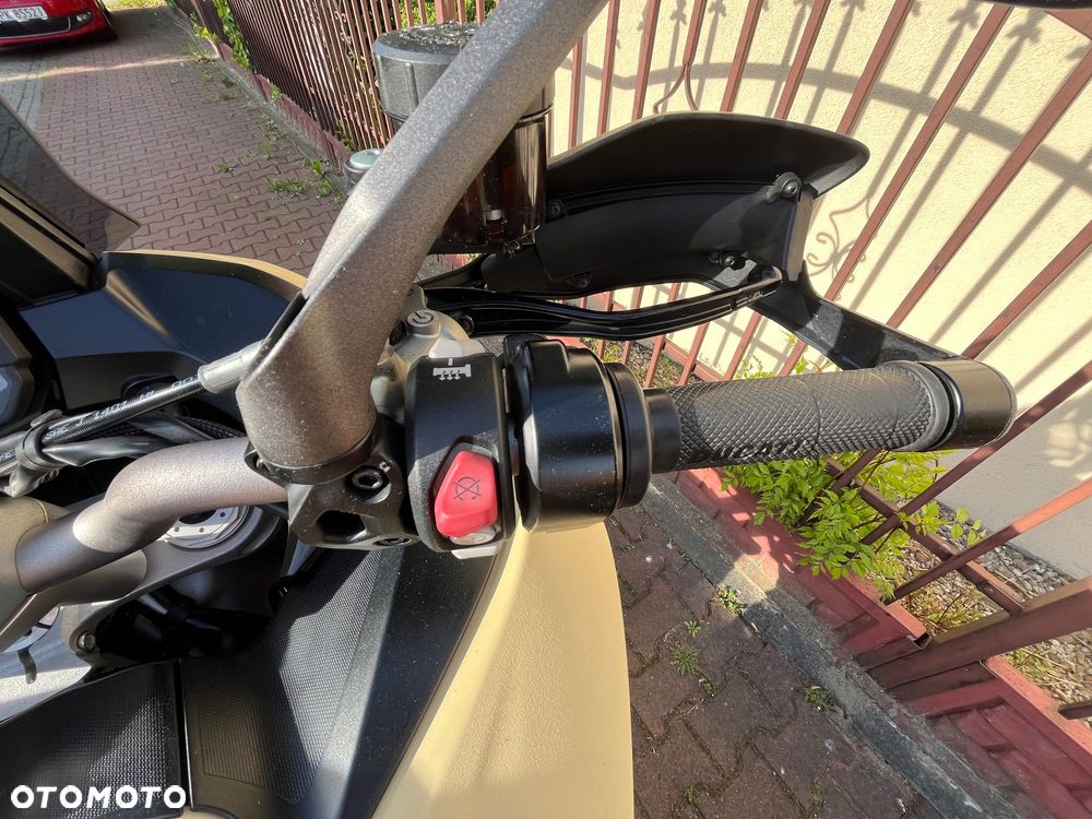 Ducati Multistrada - 16