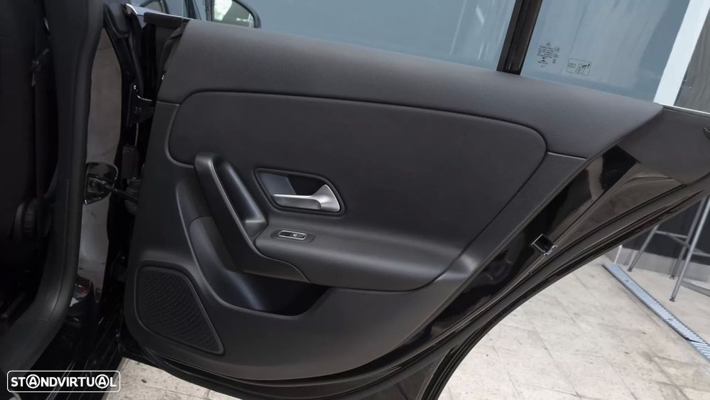 Mercedes-Benz CLA 180 d Shooting Brake Business Solutions.Grande Frota Aut. — fotografia 9