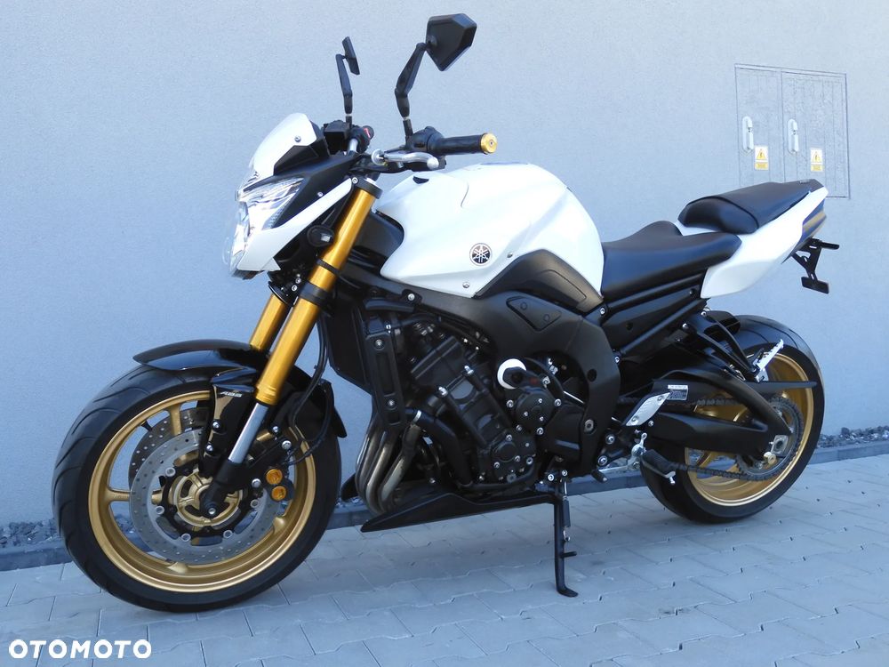 Yamaha FZ8 - 31