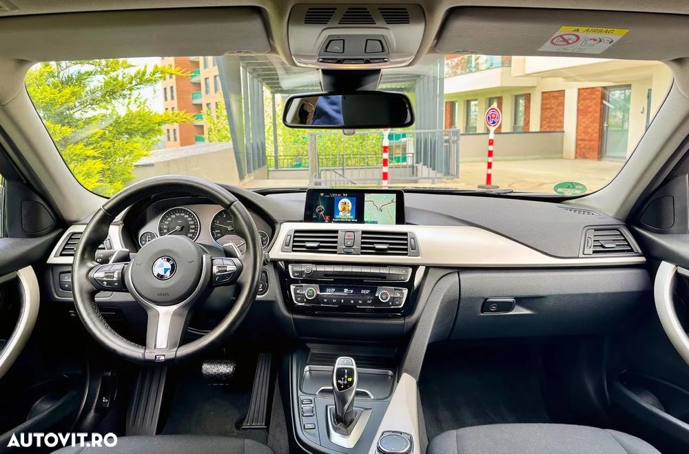 BMW Seria 3 320d xDrive Sport-Aut. Advantage - 5