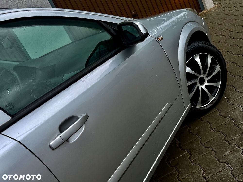 Opel Astra - 22