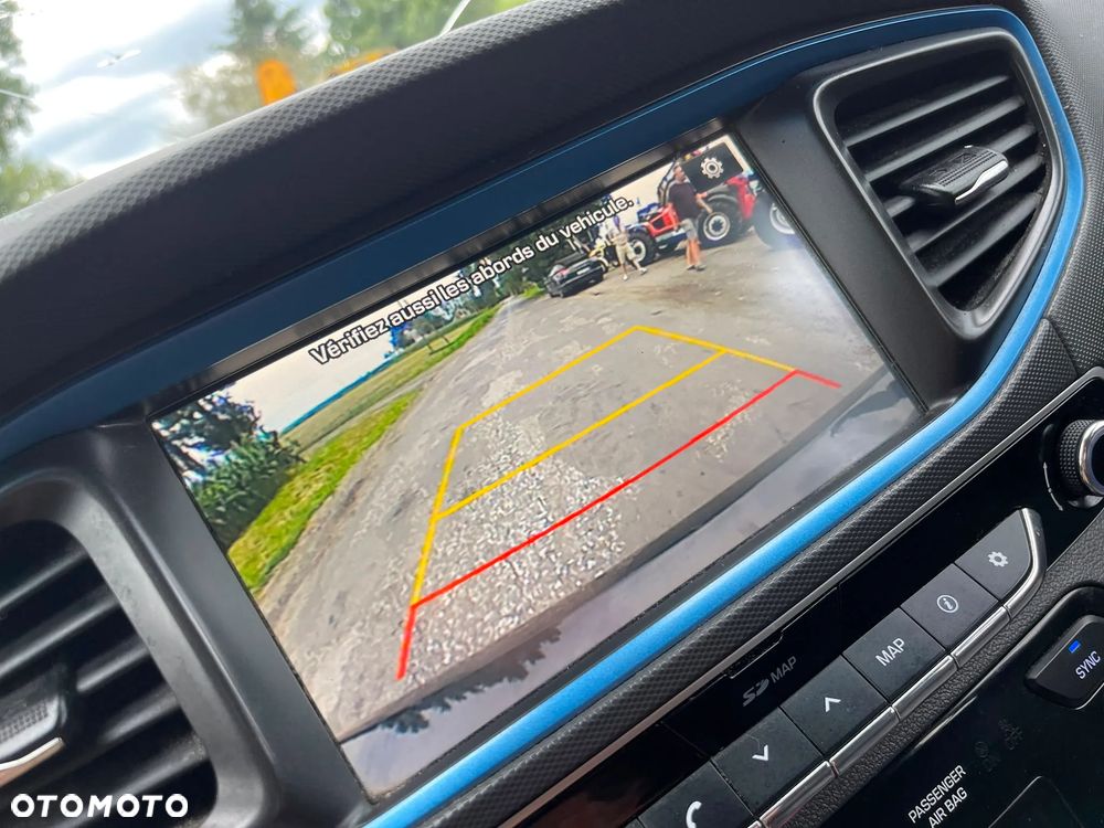 Hyundai IONIQ 1.6 GDI - 17