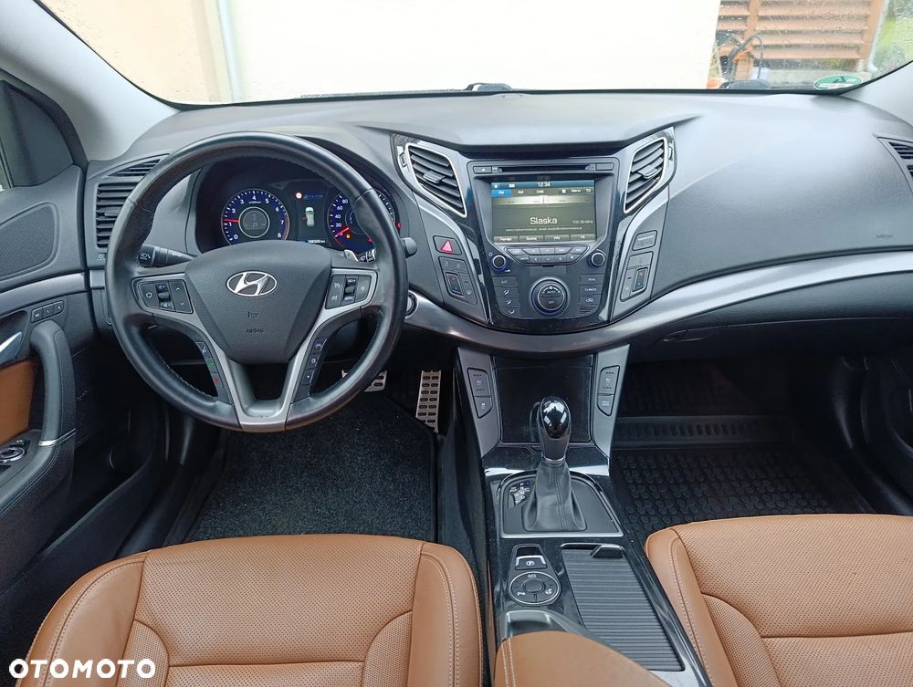 Hyundai i40 2.0 GDI Premium - 26