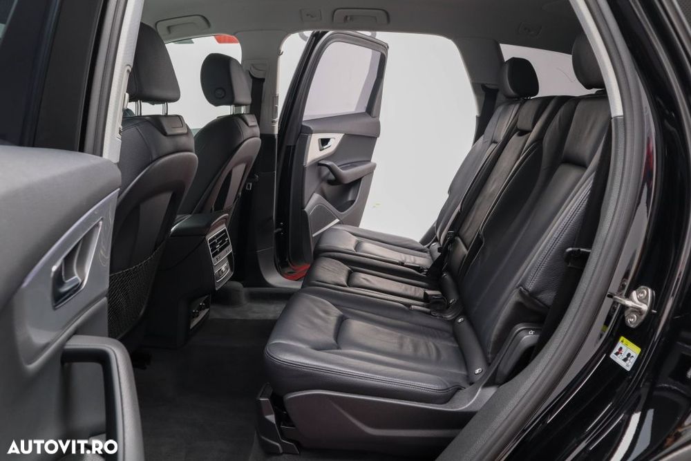 Audi Q7 55 TFSI e quattro tiptronic - 23