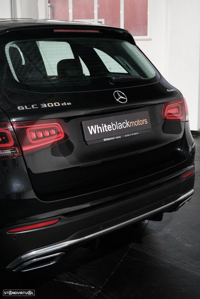 Mercedes-Benz GLC 300 de 4Matic 9G-TRONIC AMG Line - 3