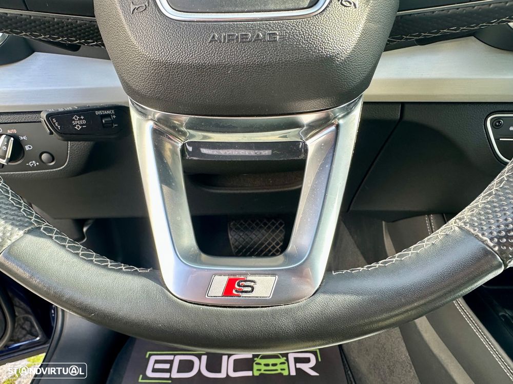 Audi Q5 55 TFSIe quattro S tronic S line - 33