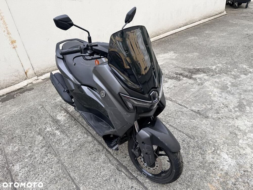 Yamaha NMAX - 2