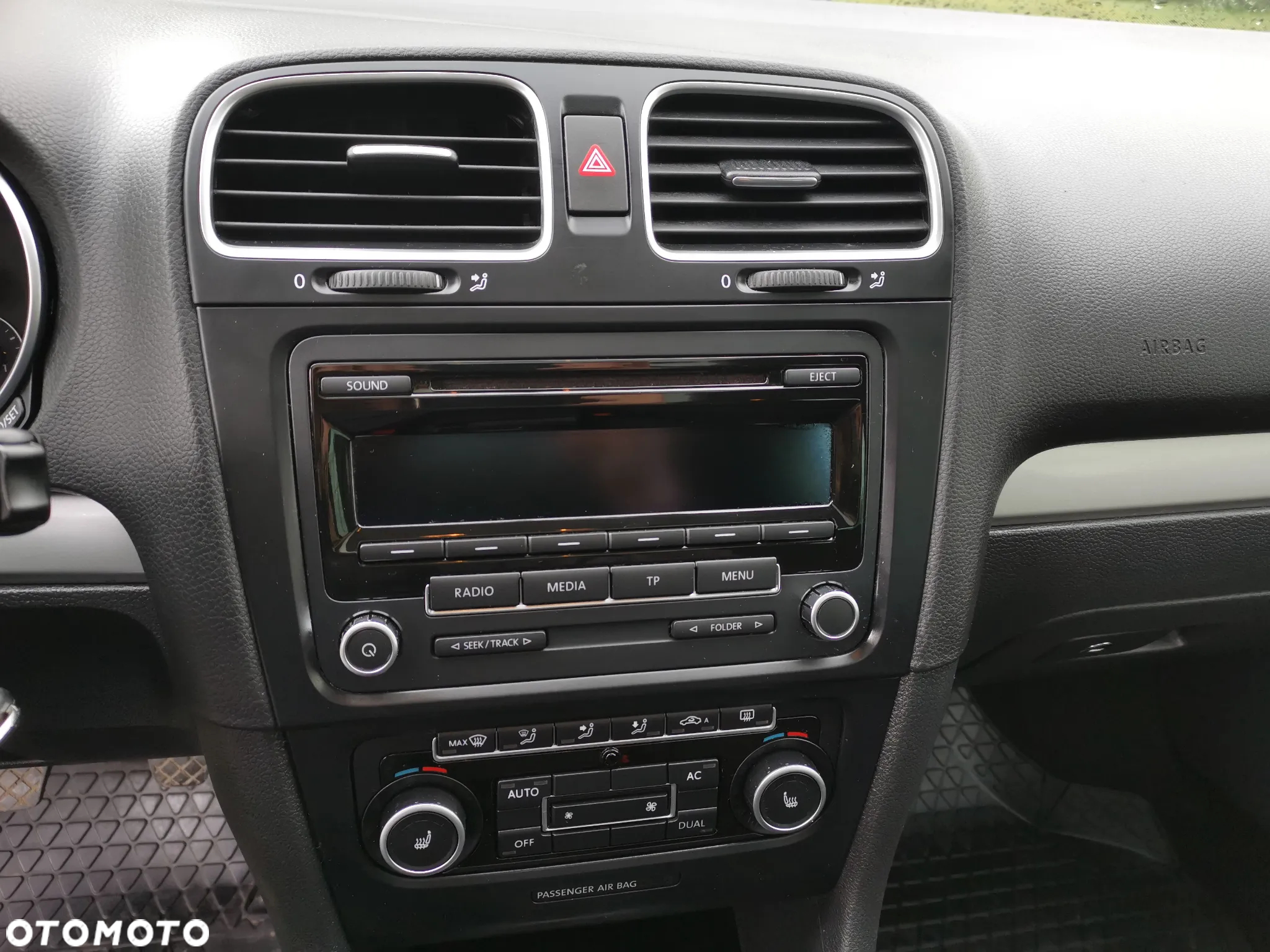 Volkswagen Golf 1.4 TSI Highline - 21