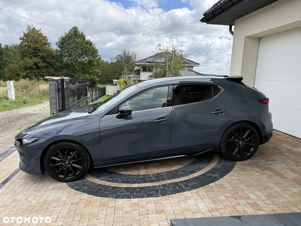 Mazda 3 2.0 mHEV Hikari - 9