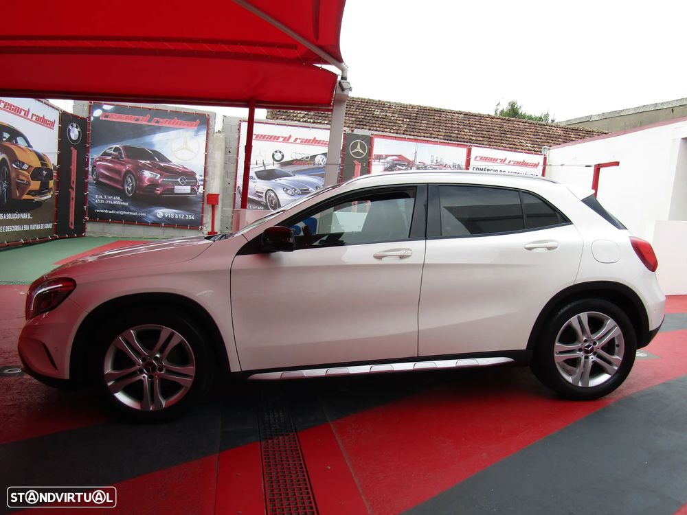 Mercedes-Benz GLA 220 d 7G-DCT Peak Edition - 4