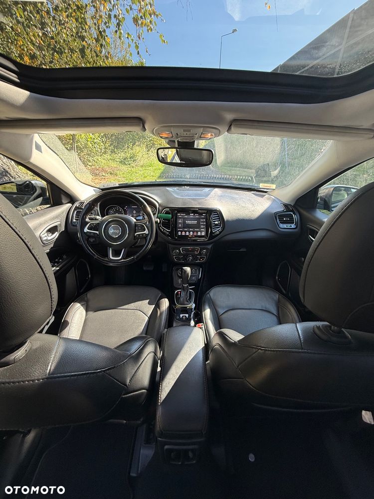 Jeep Compass - 9
