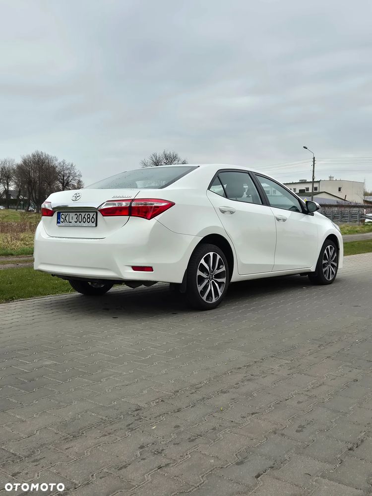 Toyota Corolla 1.33 Comfort - 9