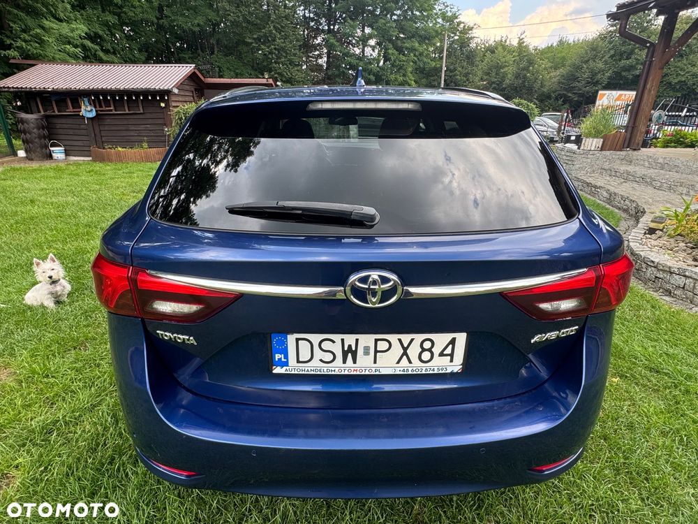 Toyota Avensis 2.0 D-4D Prestige - 14