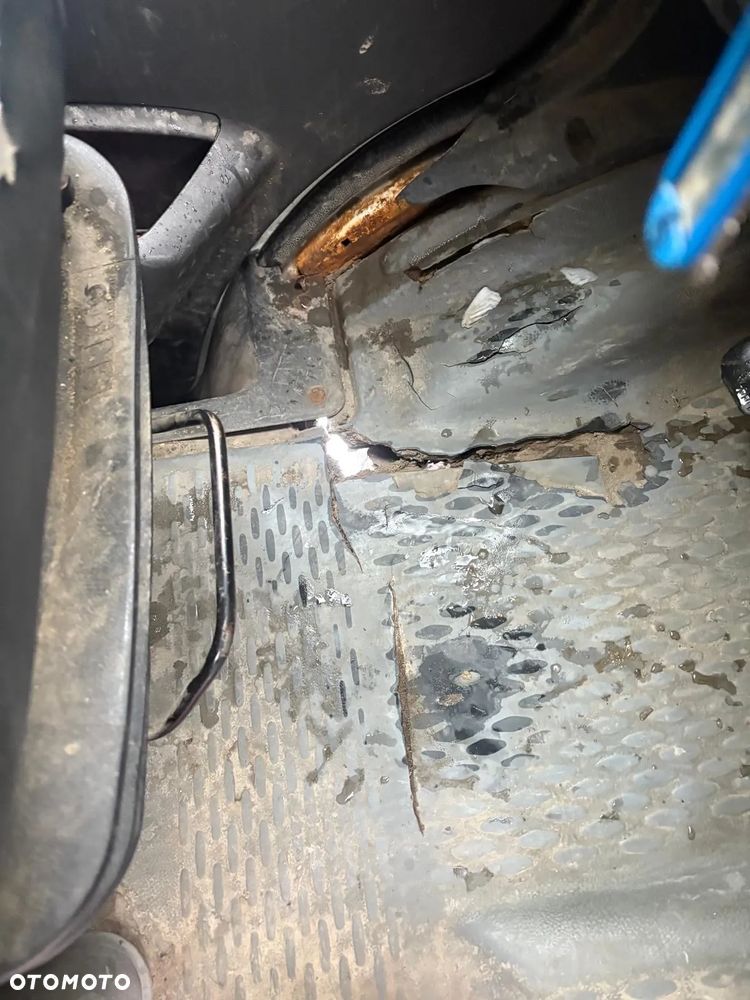 Iveco Daily 35C12 - 10