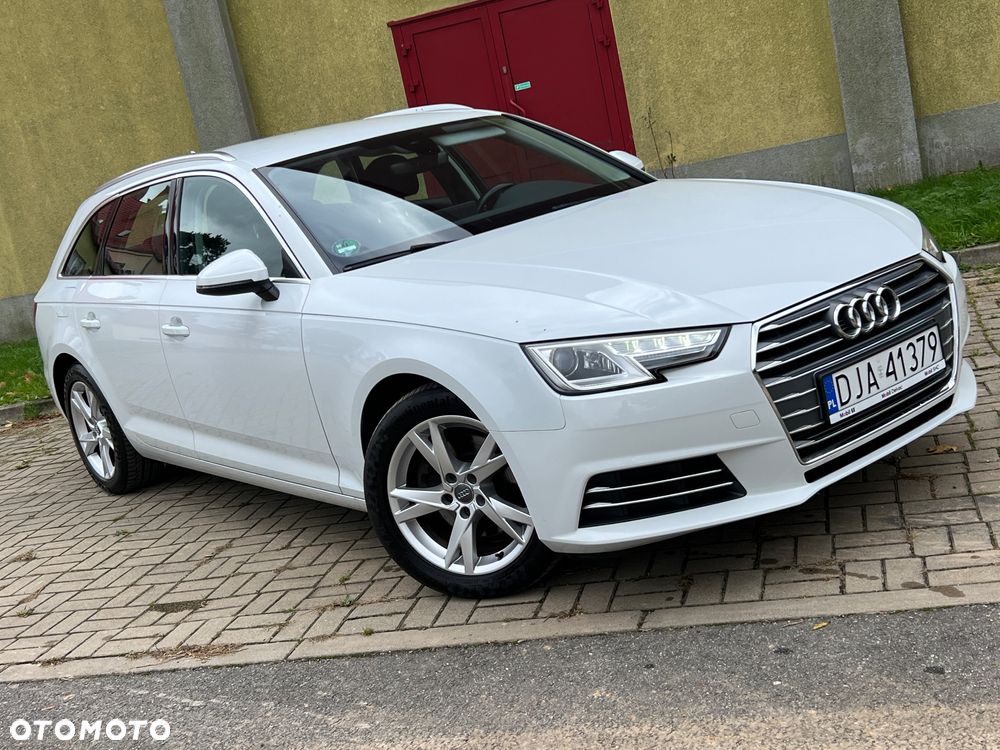 Audi A4 - 1