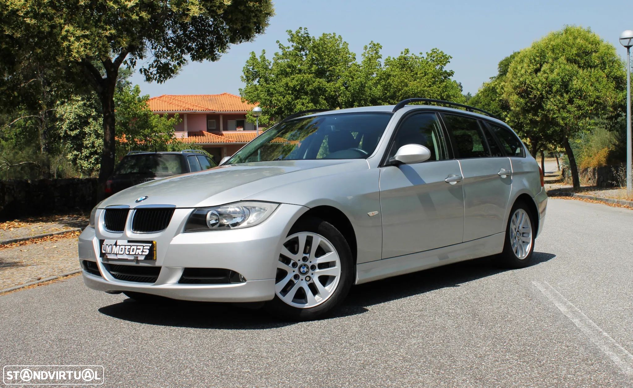 BMW 320 d Touring Exclusive - 1