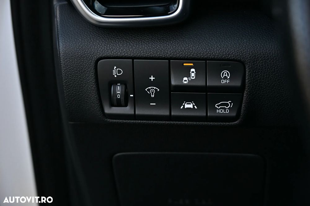 Kia Sportage 1.6 DSL MHEV 7DCT HP 4x2 GT Line - 14