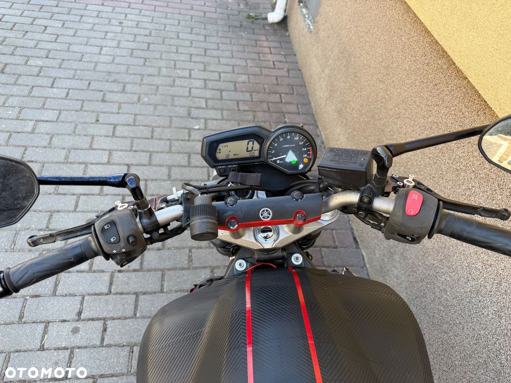 Yamaha FZ6 - 11