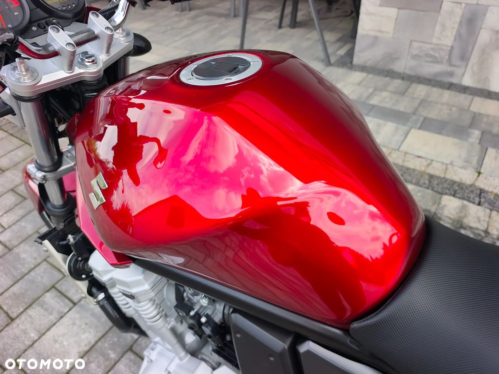 Suzuki Bandit - 23