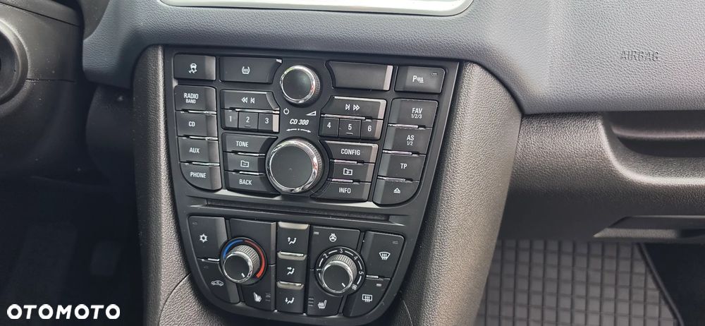 Opel Meriva - 22