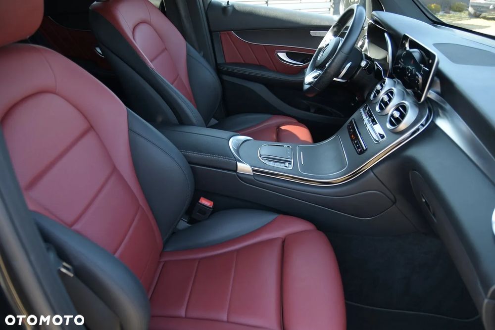 Mercedes-Benz GLC 220 d 4Matic 9G-TRONIC Exclusive - 18