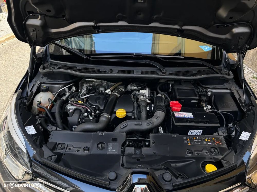 Renault Captur 1.5 dCi Exclusive XMOD EDC - 27