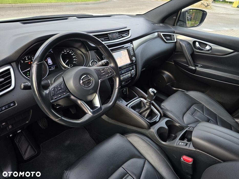 Nissan Qashqai 1.3 DIG-T Tekna - 25
