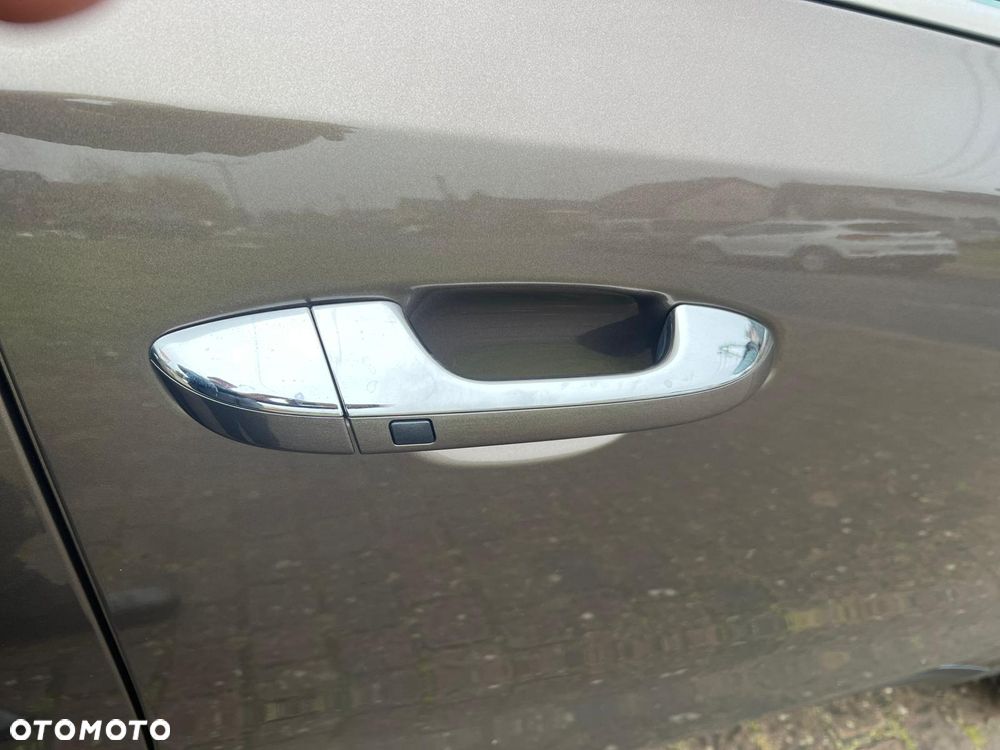 Kia Sportage 1.6 GDI L 2WD - 9