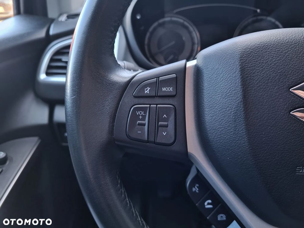 Suzuki S-Cross 1.4 SHVS Premium - 13