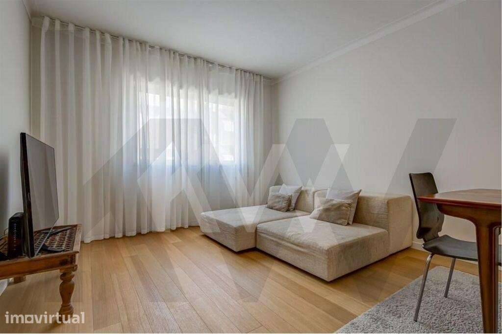 Porto, Bonfim|Apartamento T1+1 com varanda Remodelado junto ao colégio - Grande imagem: 3/37