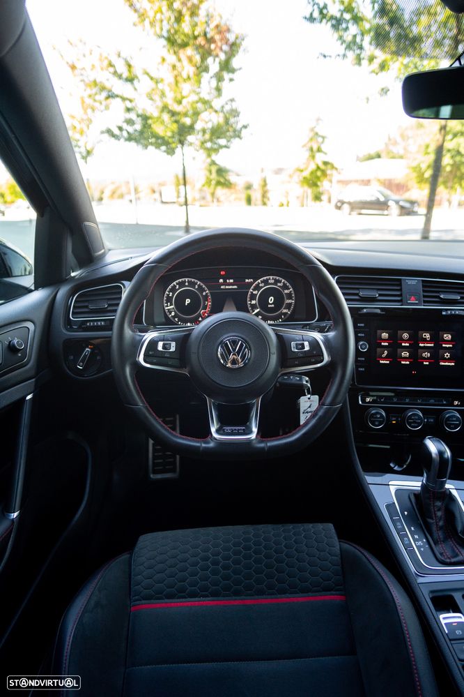 VW Golf 2.0 TSI GTI DSG Performance - 9