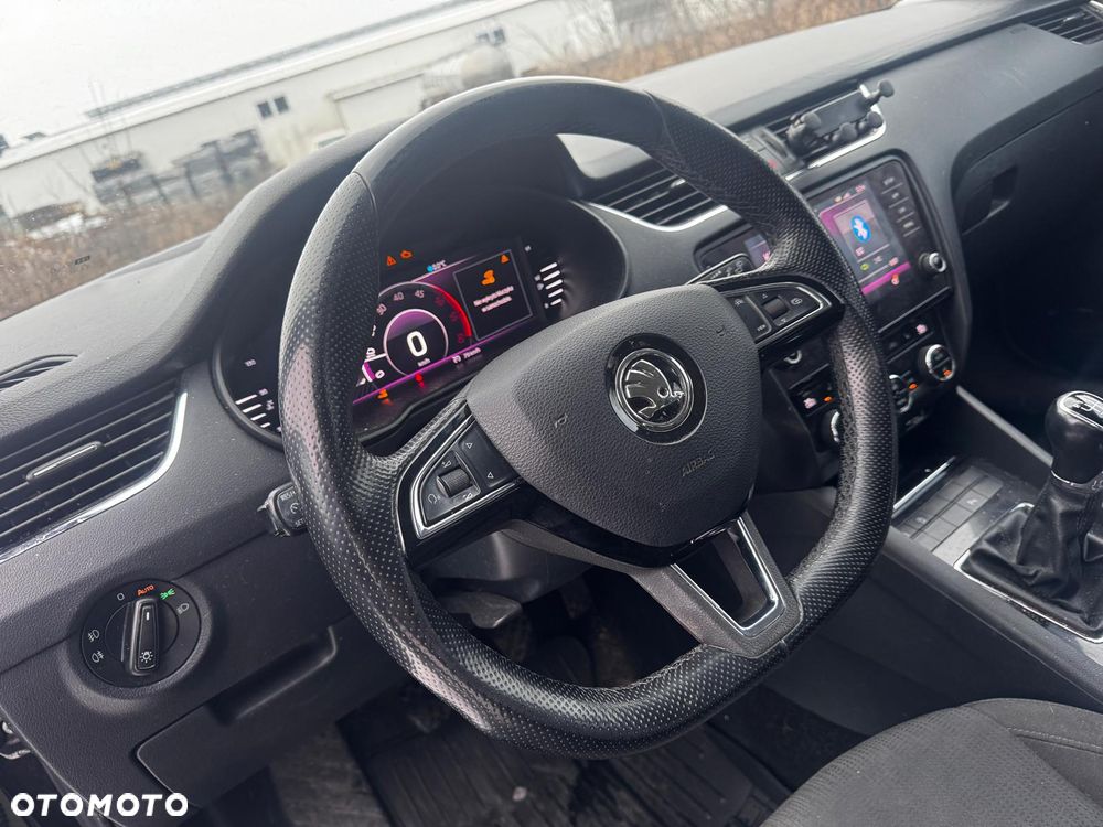 Skoda Octavia - 3
