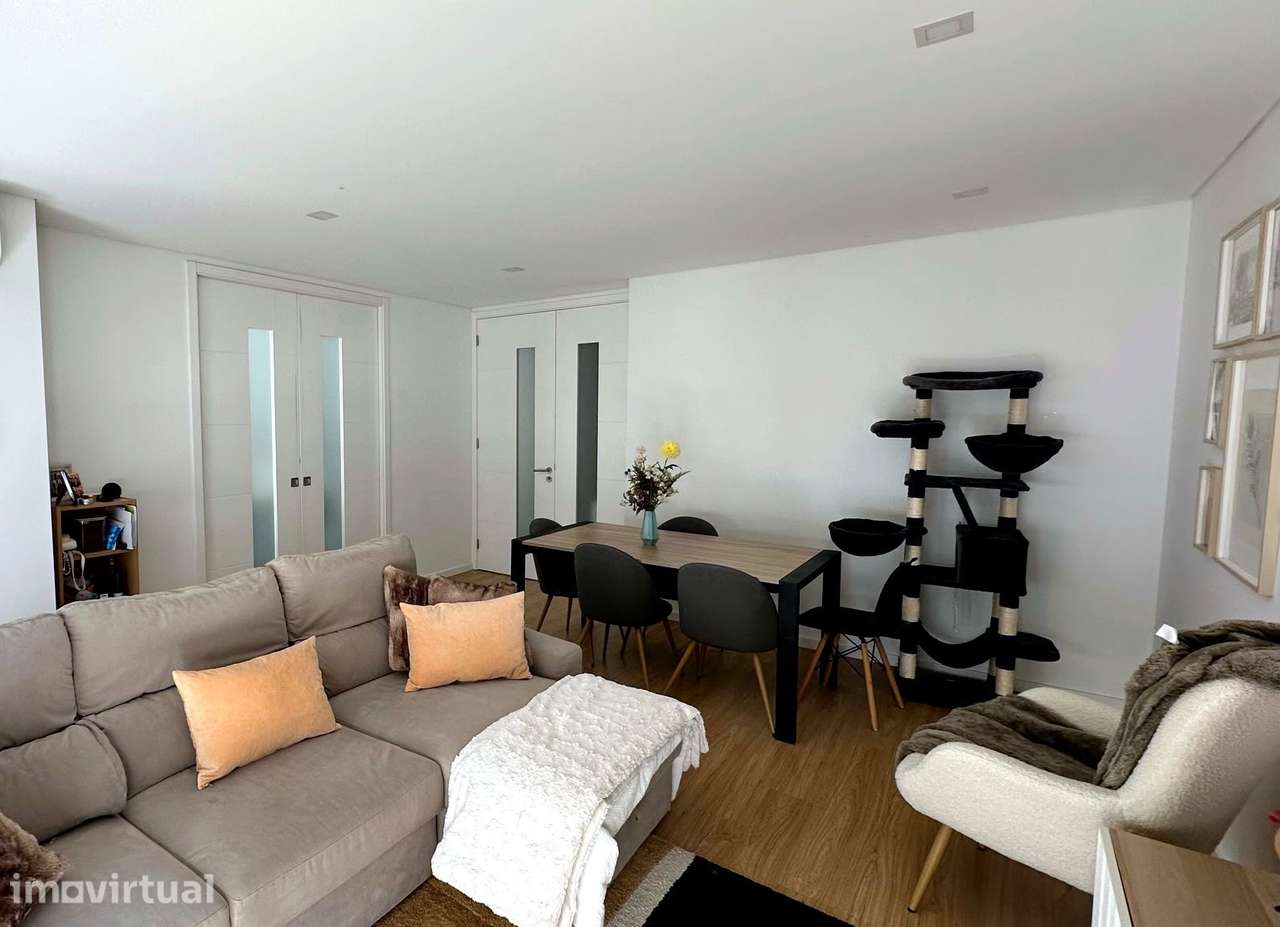 Apartamento T2 c/garagem - Atalaia, Águas Livres - Grande imagem: 3/27