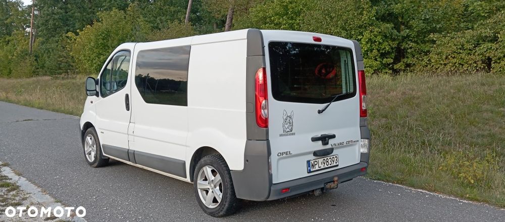 Opel Vivaro 2012 photo 4