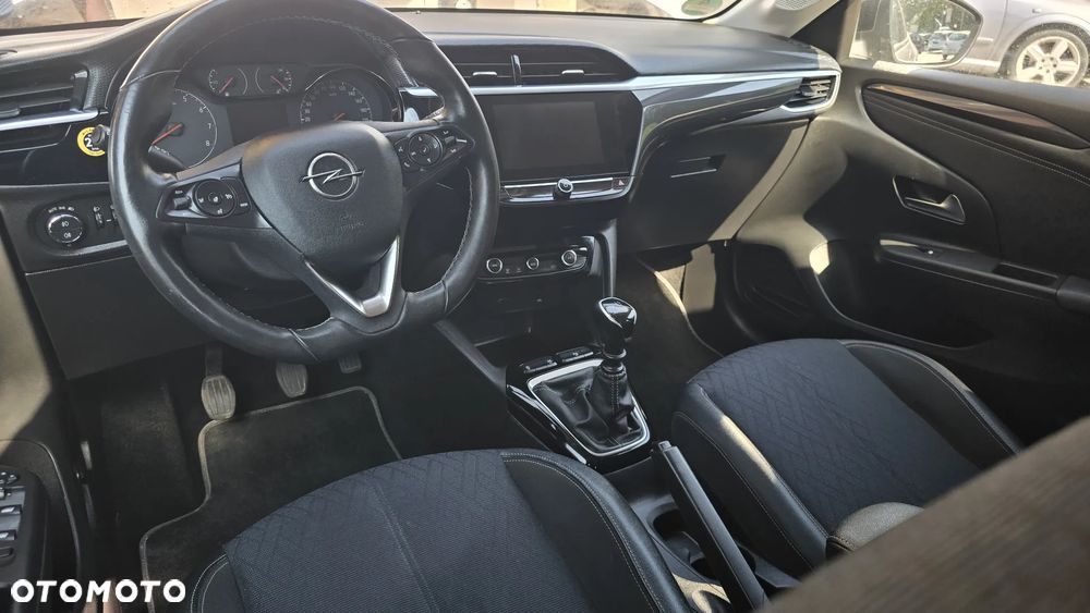 Opel Corsa 1.2 Direct Injection Turbo Start/Stop GS - 29