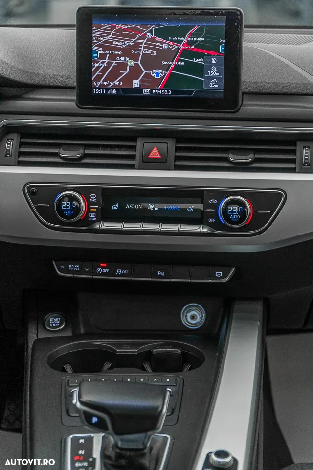 Audi A4 2.0 TDI S tronic Design - 5