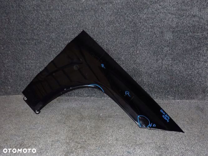 MERCEDES W204 204 GLK błotnik prawy przedni przód - 1