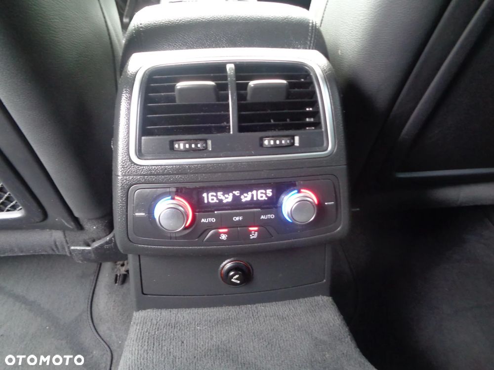 Audi A6 Limousine 2.0 TDI DPF multitronic sport selection - 24